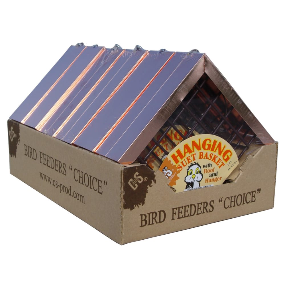 018222007097-candsproducts-hangingsuetbasketwithroof-60lbs-family-group